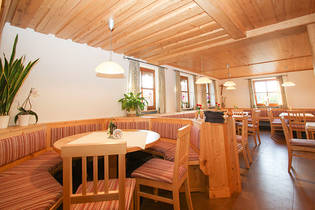 Unser Restaurant im Berggasthof Johannishögl in Piding